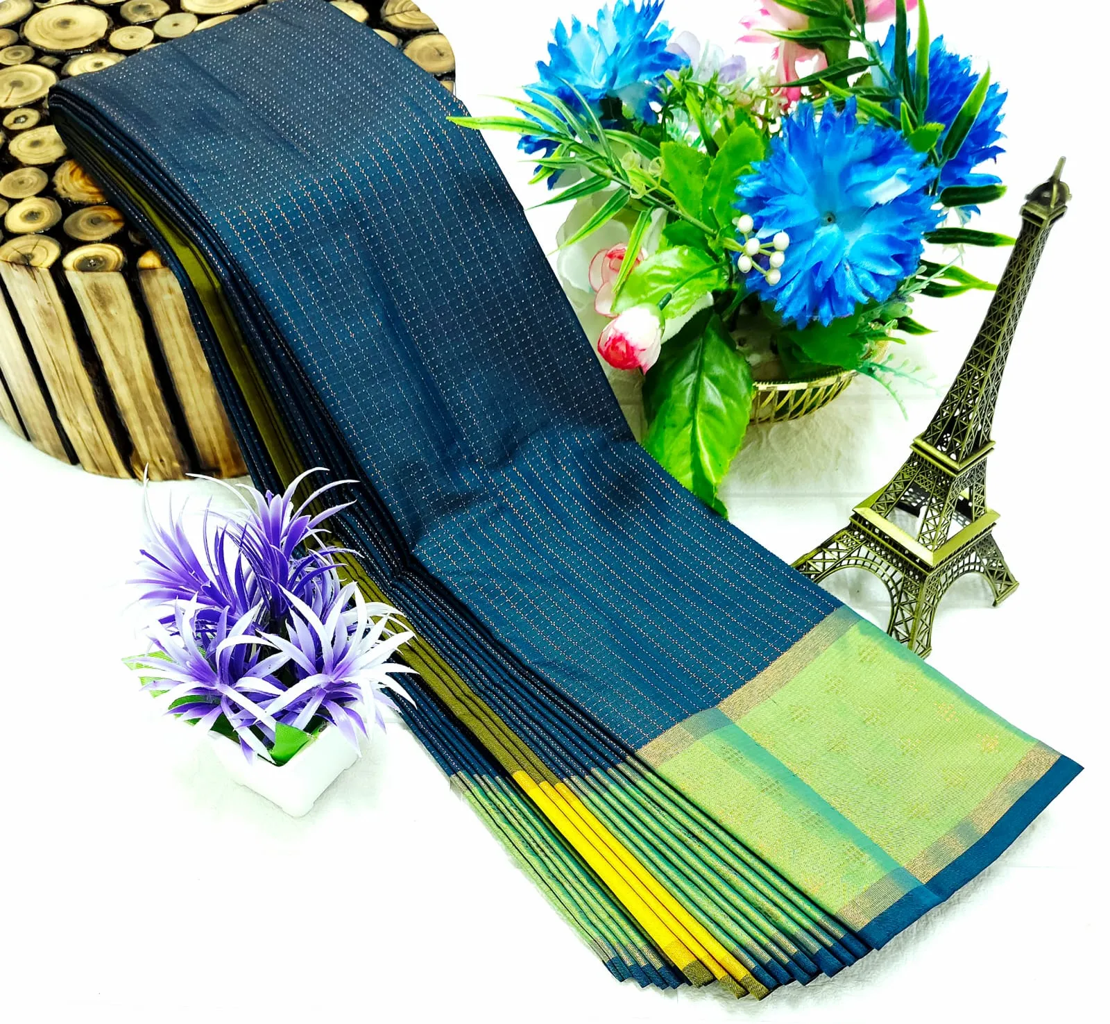 Grand Linear Tower Butta Soft Silk Saree
